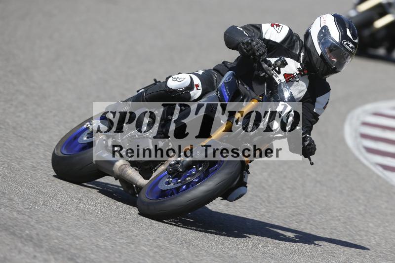 /07 09.04.2026 Cornu Master School ADR/Gruppe blau/10